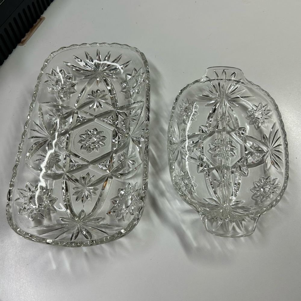 Vintage Anchor Hocking serving platter and small relish dish divided in middle.